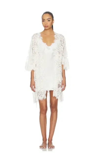 homebodii Peyton Short Lace Robe | Thumbnail 2 homebodii Peyton Short Lace Robe | Thumbnail 2