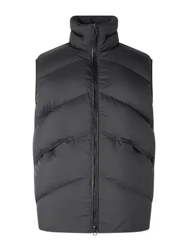 Tom Ford Quilted Shell Gilet - Men | Thumbnail 1 Tom Ford Quilted Shell Gilet - Men | Thumbnail 1