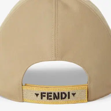 Fendi Baseball cap with a semi-rigid visor, featuring | Thumbnail 2 Fendi Baseball cap with a semi-rigid visor, featuring | Thumbnail 2
