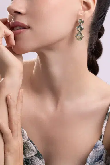 GOSHWARA Prasiolite Cushion Three Stone Gossip Earrings | Thumbnail 3 GOSHWARA Prasiolite Cushion Three Stone Gossip Earrings | Thumbnail 3