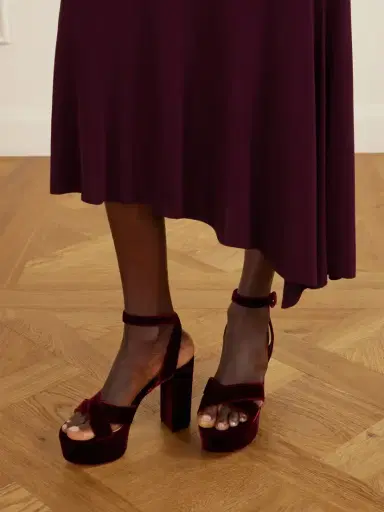 Gianvito Rossi Sabrina 70 Velvet Sandals | Thumbnail 2 Gianvito Rossi Sabrina 70 Velvet Sandals | Thumbnail 2