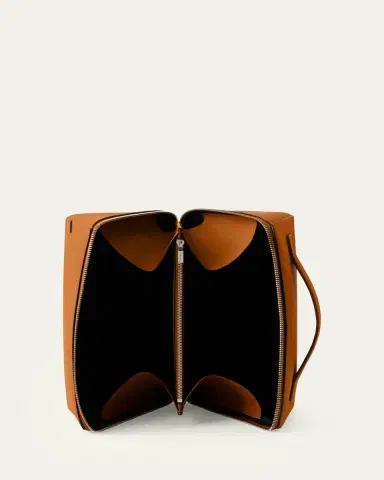 Valextra Men's V-Line Soft Leather Toiletry Bag | Thumbnail 3 Valextra Men's V-Line Soft Leather Toiletry Bag | Thumbnail 3