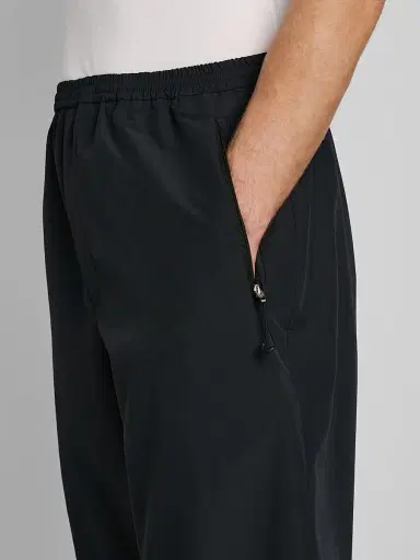 Jil Sander Men's Wide-Leg Pull-On Tech Trousers - Black | Thumbnail 5 Jil Sander Men's Wide-Leg Pull-On Tech Trousers - Black | Thumbnail 5