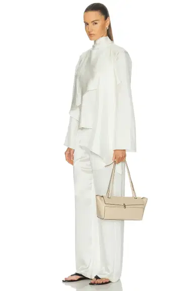 Savette Trapeze Shoulder Bag | Thumbnail 2 Savette Trapeze Shoulder Bag | Thumbnail 2