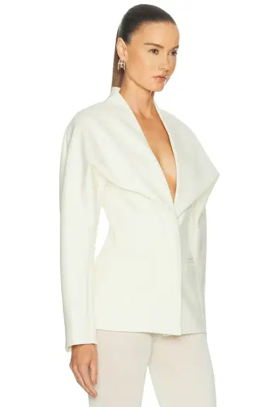 Jacquemus La Veste Chale | Thumbnail 2 Jacquemus La Veste Chale | Thumbnail 2