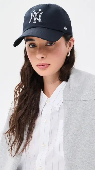 Sporty & Rich Yankees Krystal Cap Dark Navy/White One Size | Thumbnail 3 Sporty & Rich Yankees Krystal Cap Dark Navy/White One Size | Thumbnail 3