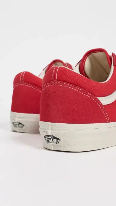 Vans Old Skool Unisex Sneakers | Thumbnail 4 Vans Old Skool Unisex Sneakers | Thumbnail 4