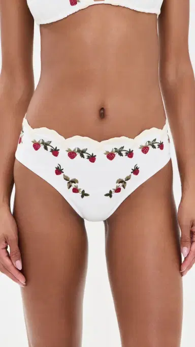 Sea Bindi Strawberry Scallop Bikini Bottoms Cream | Thumbnail 2 Sea Bindi Strawberry Scallop Bikini Bottoms Cream | Thumbnail 2