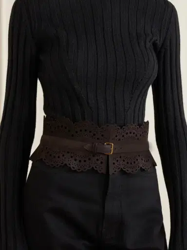 Alaïa Vienne Laser-cut Suede Waist Belt | Thumbnail 2 Alaïa Vienne Laser-cut Suede Waist Belt | Thumbnail 2