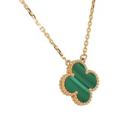 Van Cleef & Arpels Van Cleef & Arpels Vintage Alhambra Motif Pendant Necklace Malachite 18K Yellow Gold | Thumbnail 3 Van Cleef & Arpels Van Cleef & Arpels Vintage Alhambra Motif Pendant Necklace Malachite 18K Yellow Gold | Thumbnail 3