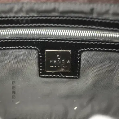 Fendi Vintage Fendi Baguette Bag Brown and White Calf Hair Silver Hardware | Thumbnail 8 Fendi Vintage Fendi Baguette Bag Brown and White Calf Hair Silver Hardware | Thumbnail 8