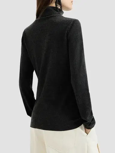 Brunello Cucinelli Women's Cashmere and Silk Lightweight Turtleneck Sweater - Anthracite | Thumbnail 3 Brunello Cucinelli Women's Cashmere and Silk Lightweight Turtleneck Sweater - Anthracite | Thumbnail 3