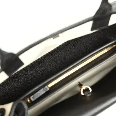 Chanel Chanel Small "Urban Essential" East West Shopping Tote Black Caviar Gold Hardware | Thumbnail 9 Chanel Chanel Small "Urban Essential" East West Shopping Tote Black Caviar Gold Hardware | Thumbnail 9