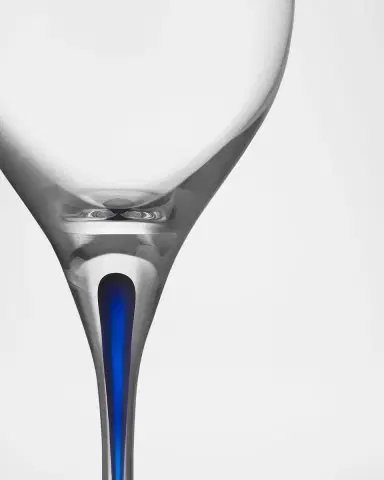 Orrefors Intermezzo Blue Wine Glasses, Set of 2 | Thumbnail 3 Orrefors Intermezzo Blue Wine Glasses, Set of 2 | Thumbnail 3