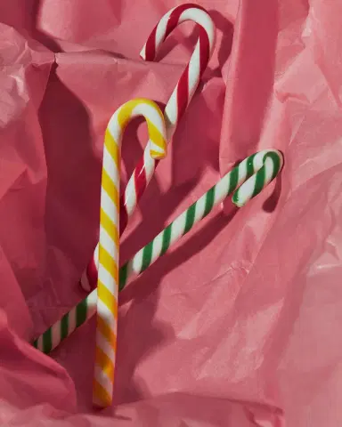 Kosta Boda Polka Candy Cane Christmas Decoration | Thumbnail 2 Kosta Boda Polka Candy Cane Christmas Decoration | Thumbnail 2