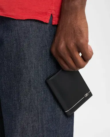 Ferragamo Men 's Gancini Leather Bifold Wallet | Thumbnail 2 Ferragamo Men 's Gancini Leather Bifold Wallet | Thumbnail 2