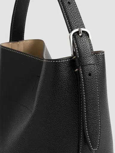 TOTEME Women's Small Belted Grain Leather Tote - Black | Thumbnail 4 TOTEME Women's Small Belted Grain Leather Tote - Black | Thumbnail 4