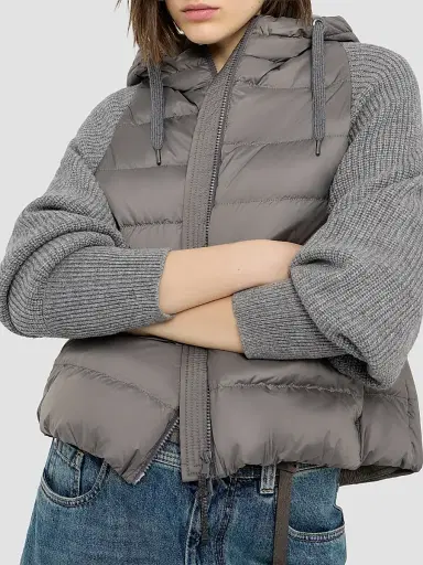 Brunello Cucinelli Women's Water-Resistant Matte Nylon Hooded Down Jacket - Medium Grey | Thumbnail 4 Brunello Cucinelli Women's Water-Resistant Matte Nylon Hooded Down Jacket - Medium Grey | Thumbnail 4