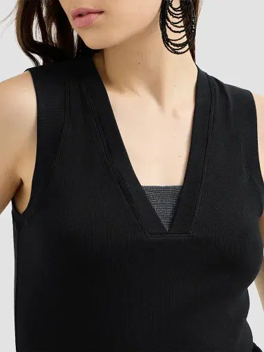 Brunello Cucinelli Women's Stretch Cotton Jersey T-Shirt with Precious Faux-Layering - Black | Thumbnail 4 Brunello Cucinelli Women's Stretch Cotton Jersey T-Shirt with Precious Faux-Layering - Black | Thumbnail 4