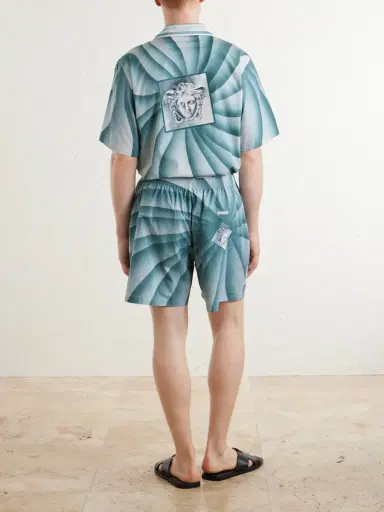 Versace Wide-leg Printed Cotton-Poplin Shorts - Men | Thumbnail 4 Versace Wide-leg Printed Cotton-Poplin Shorts - Men | Thumbnail 4