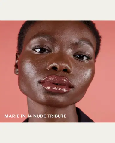 Yves Saint Laurent Beaute The Bold High Pigment Lipstick | Thumbnail 4 Yves Saint Laurent Beaute The Bold High Pigment Lipstick | Thumbnail 4