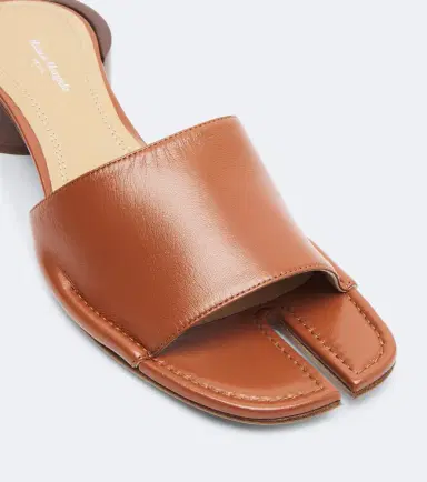 Maison Margiela Tabi leather mules | Thumbnail 3 Maison Margiela Tabi leather mules | Thumbnail 3