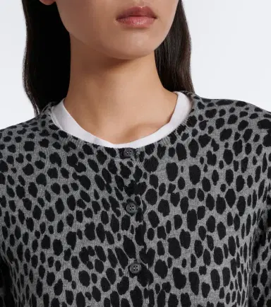 Nili Lotan Keelah leopard-print cashmere cardigan | Thumbnail 3 Nili Lotan Keelah leopard-print cashmere cardigan | Thumbnail 3