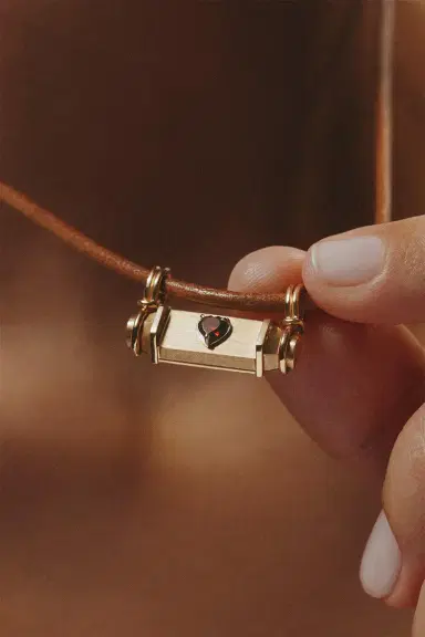 Marie Lichtenberg Ruby Heart Smash Locket | Thumbnail 4 Marie Lichtenberg Ruby Heart Smash Locket | Thumbnail 4