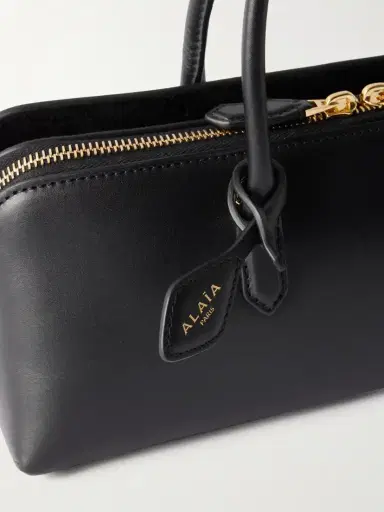 Alaïa Delta Small Leather Shoulder Bag | Thumbnail 5 Alaïa Delta Small Leather Shoulder Bag | Thumbnail 5
