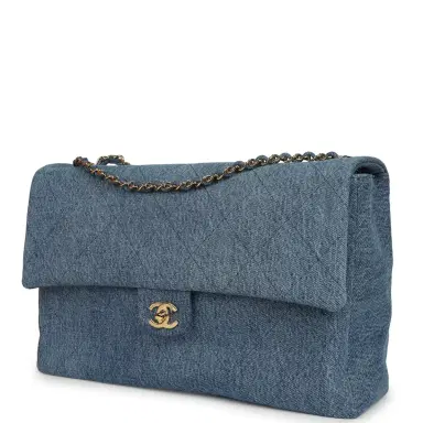 Chanel Chanel Maxi "Souplissimo" Large Flap Bag Blue Denim Gold Hardware | Thumbnail 5 Chanel Chanel Maxi "Souplissimo" Large Flap Bag Blue Denim Gold Hardware | Thumbnail 5