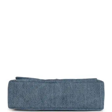 Chanel Chanel Maxi "Souplissimo" Large Flap Bag Blue Denim Gold Hardware | Thumbnail 6 Chanel Chanel Maxi "Souplissimo" Large Flap Bag Blue Denim Gold Hardware | Thumbnail 6