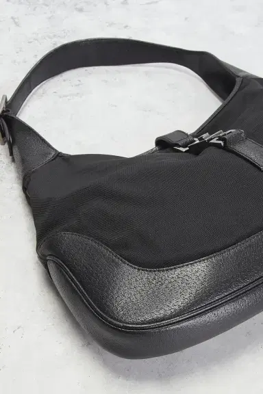 FWRD Renew Gucci Jackie Hobo Bag | Thumbnail 9 FWRD Renew Gucci Jackie Hobo Bag | Thumbnail 9