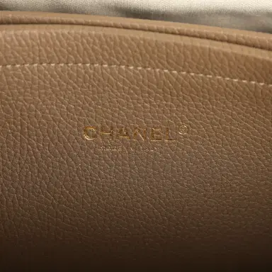 Chanel Chanel Large "Urban Essential" East West Shopping Tote Dark Khaki Caviar Gold Hardware | Thumbnail 10 Chanel Chanel Large "Urban Essential" East West Shopping Tote Dark Khaki Caviar Gold Hardware | Thumbnail 10