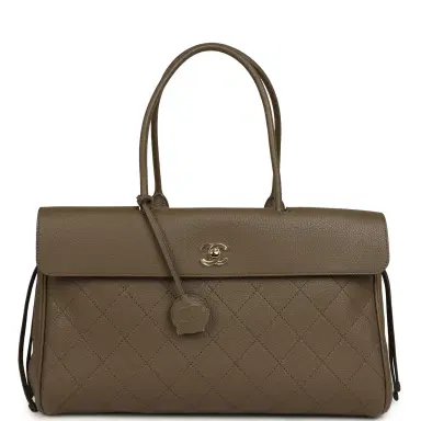 Chanel Chanel Large "Urban Essential" East West Shopping Tote Dark Khaki Caviar Gold Hardware | Thumbnail 1 Chanel Chanel Large "Urban Essential" East West Shopping Tote Dark Khaki Caviar Gold Hardware | Thumbnail 1