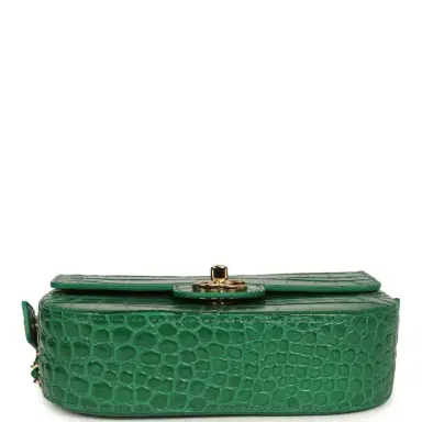 Chanel Chanel Mini Top Handle "Turn Around" Flap Bag Green Croc Embossed Calfskin Gold Hardware | Thumbnail 7 Chanel Chanel Mini Top Handle "Turn Around" Flap Bag Green Croc Embossed Calfskin Gold Hardware | Thumbnail 7