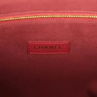 Chanel Chanel XXL "It Girl" Shopping Tote Black Grained Calfskin Gold Hardware | Thumbnail 10 Chanel Chanel XXL "It Girl" Shopping Tote Black Grained Calfskin Gold Hardware | Thumbnail 10