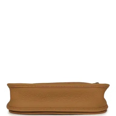 HERMÈS Hermes Evelyne III PM Biscuit Clemence Gold Hardware | Thumbnail 6 HERMÈS Hermes Evelyne III PM Biscuit Clemence Gold Hardware | Thumbnail 6