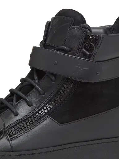 Giuseppe Zanotti Men's Ru50040 Leather High-Top Sneakers - Black | Thumbnail 5 Giuseppe Zanotti Men's Ru50040 Leather High-Top Sneakers - Black | Thumbnail 5
