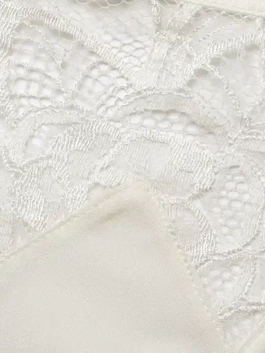 Kiki de Montparnasse Women's Coquette Lace Thong | Thumbnail 5 Kiki de Montparnasse Women's Coquette Lace Thong | Thumbnail 5