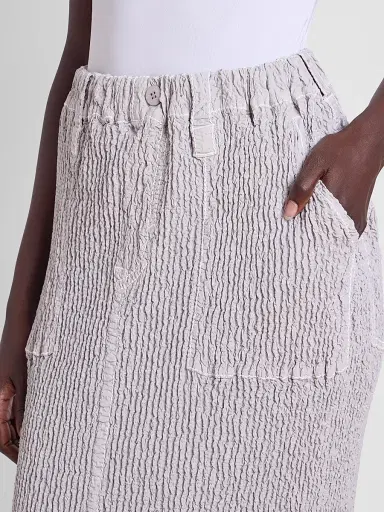 Issey Miyake Women's Wavelet Ensemble Textured Pencil Midi Skirt | Thumbnail 5 Issey Miyake Women's Wavelet Ensemble Textured Pencil Midi Skirt | Thumbnail 5