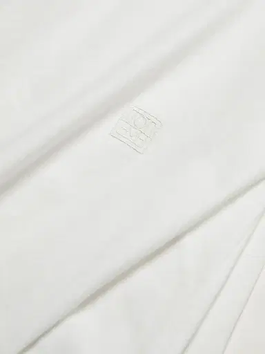 Toteme Women's Curved Seam T-Shirt - Off White | Thumbnail 7 Toteme Women's Curved Seam T-Shirt - Off White | Thumbnail 7