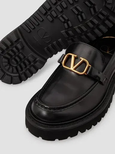 Valentino Garavani Women's Vlogo Signature Calfskin Loafers | Thumbnail 5 Valentino Garavani Women's Vlogo Signature Calfskin Loafers | Thumbnail 5