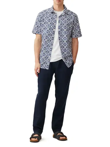 Rodd & Gunn Men's Palliser Bay Shirt - Indigo - Size Medium | Thumbnail 2 Rodd & Gunn Men's Palliser Bay Shirt - Indigo - Size Medium | Thumbnail 2