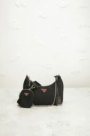 Prada Re-Edition 2005 Re-Nylon Shoulder Bag | Thumbnail 2 Prada Re-Edition 2005 Re-Nylon Shoulder Bag | Thumbnail 2