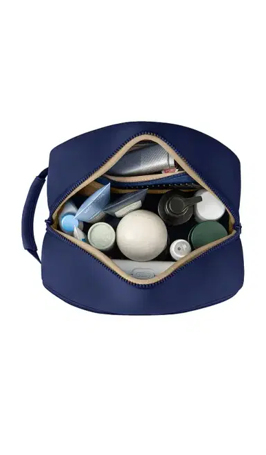 KUSSHI Neoprene Dopp Kit | Thumbnail 2 KUSSHI Neoprene Dopp Kit | Thumbnail 2