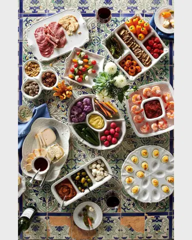 Juliska Berry & Thread Whitewash Crudite Platter | Thumbnail 4 Juliska Berry & Thread Whitewash Crudite Platter | Thumbnail 4
