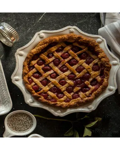 Juliska Berry & Thread Pie Dish - Whitewash | Thumbnail 4 Juliska Berry & Thread Pie Dish - Whitewash | Thumbnail 4