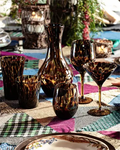 Juliska Puro Tortoiseshell Wine Glass | Thumbnail 2 Juliska Puro Tortoiseshell Wine Glass | Thumbnail 2