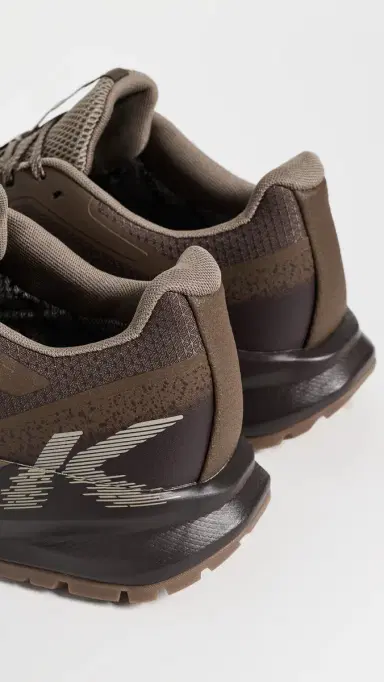 Keen Targhee Apex Waterproof Sneakers Java/Dark Earth | Thumbnail 3 Keen Targhee Apex Waterproof Sneakers Java/Dark Earth | Thumbnail 3