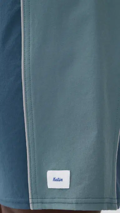 Katin OTG Archer Surf Trunks 18 Stargazer | Thumbnail 6 Katin OTG Archer Surf Trunks 18 Stargazer | Thumbnail 6